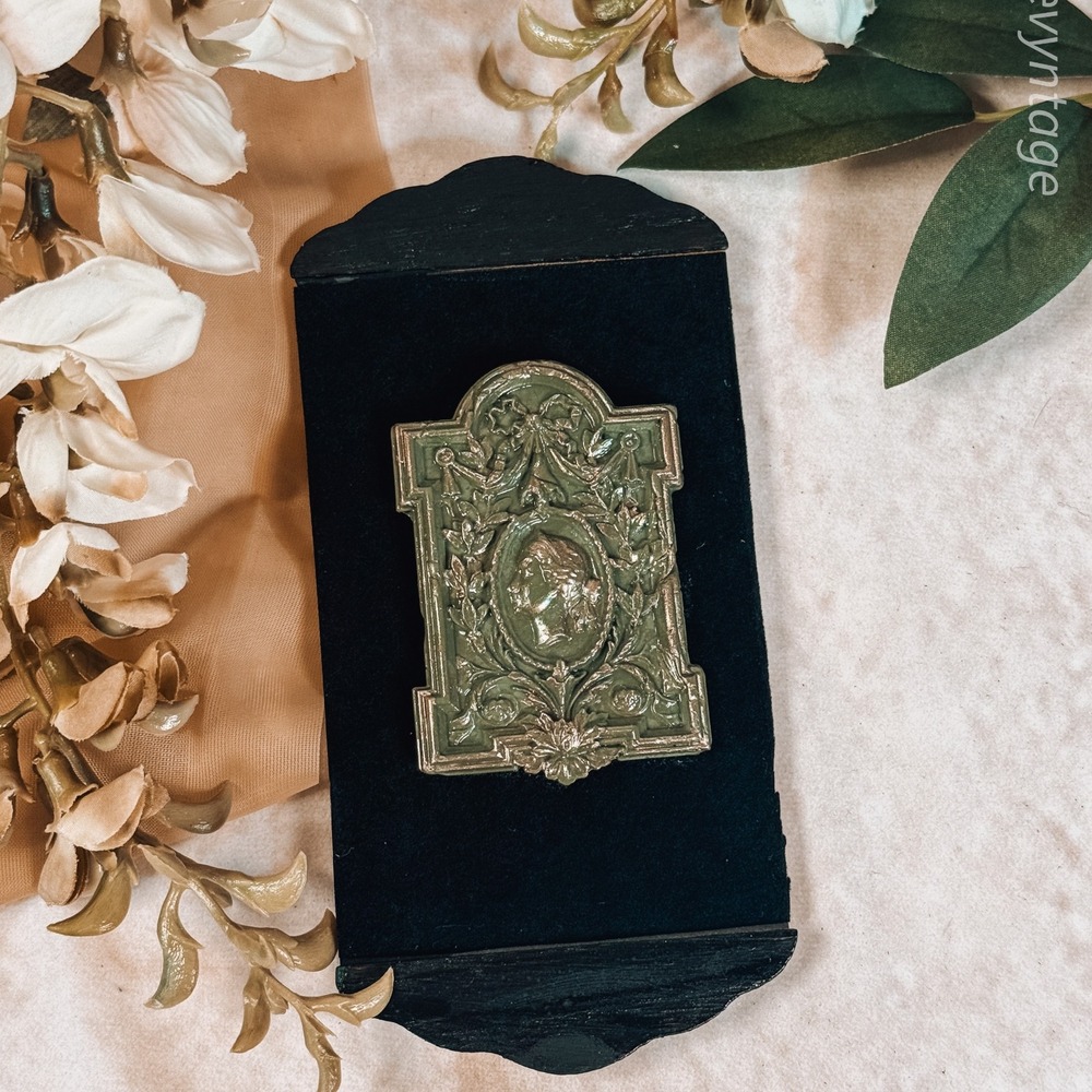 Grecian Style‎ Handmade Magnet